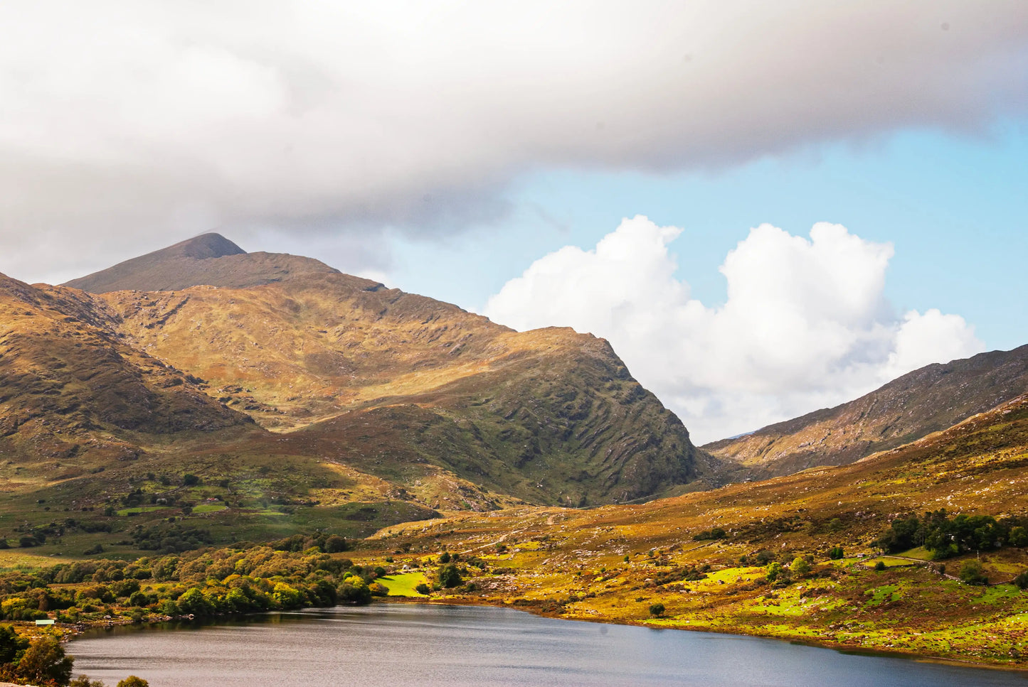 Ikillaarney Ireland 1 showcasing stunning Irish landscape